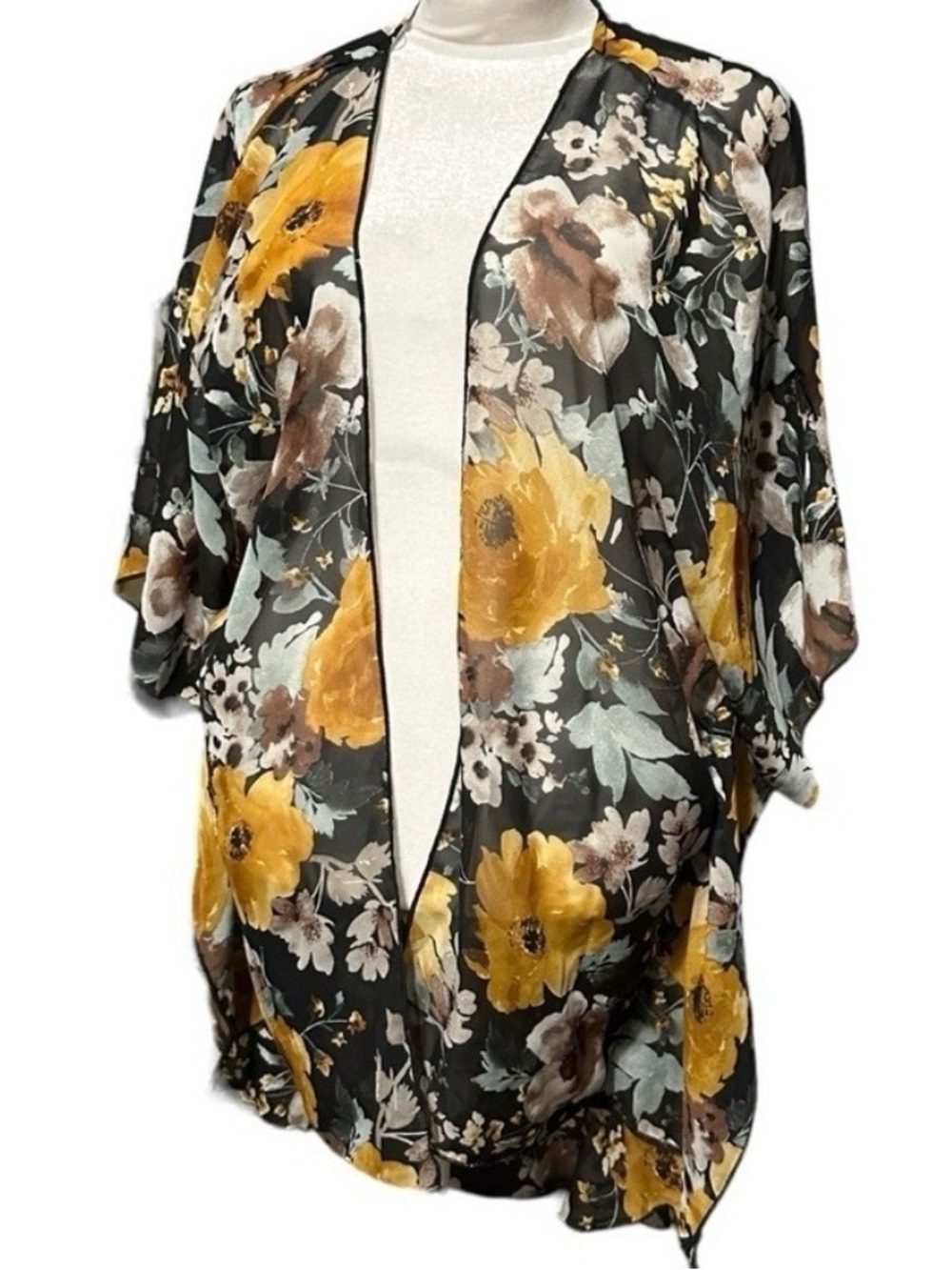 Emory Park Floral Kimono with Flowers